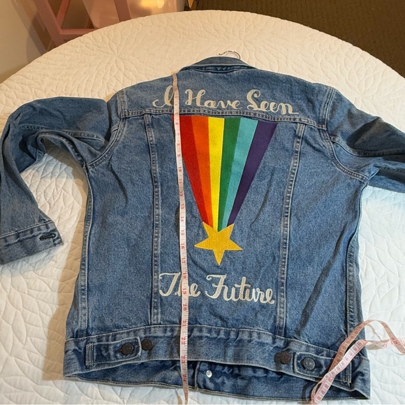 🌈 Levi's Future Pride Jacket (M) Limited Edition - Picture 8 of 16